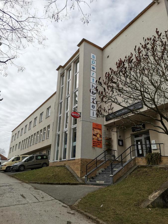 Sporthotel Milevsko Luaran gambar